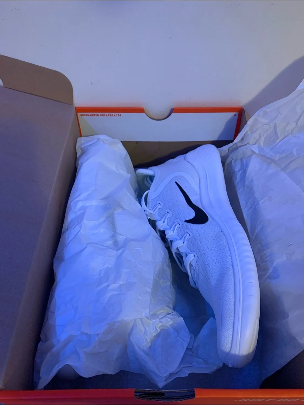 Nike Free RN 2018 White Black 942837-100 - Women’s Size 11